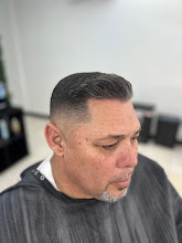 Classic haircut at Carlis Barbershop